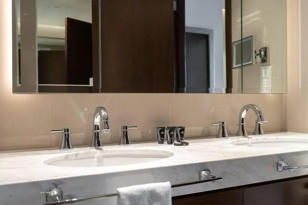 Luxury Living - Spectacular Burj Khalifa Views Apartment Dubai