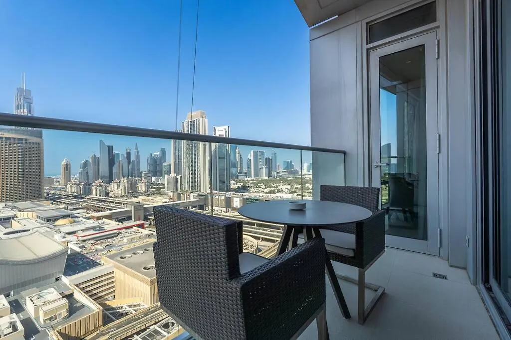 Luxury Living - Spectacular Burj Khalifa Views Apartment Dubai