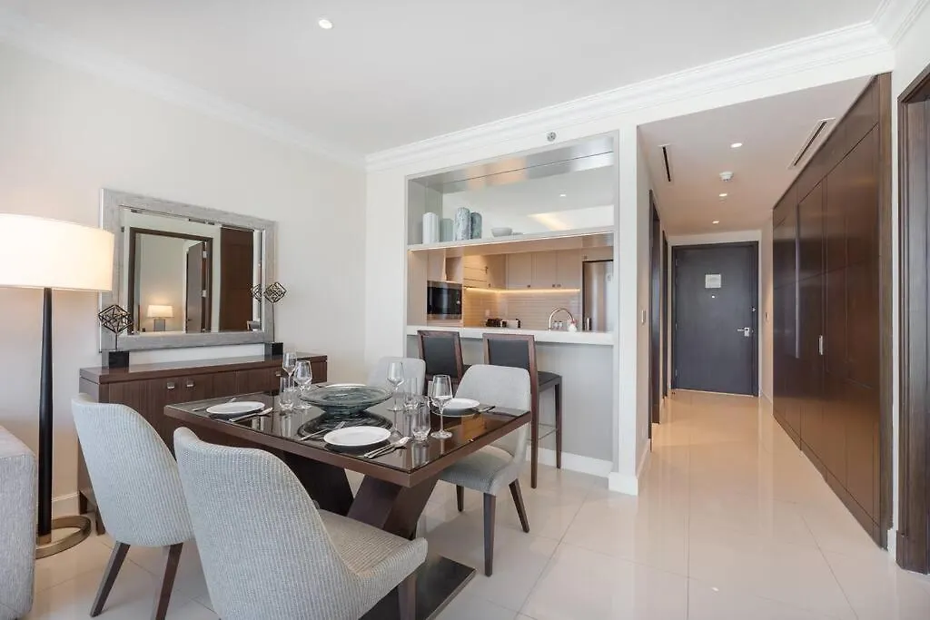 Luxury Living - Spectacular Burj Khalifa Views Apartment Dubai
